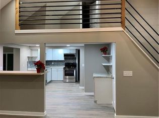 6775 Maple Dr, Franklin, OH 45005