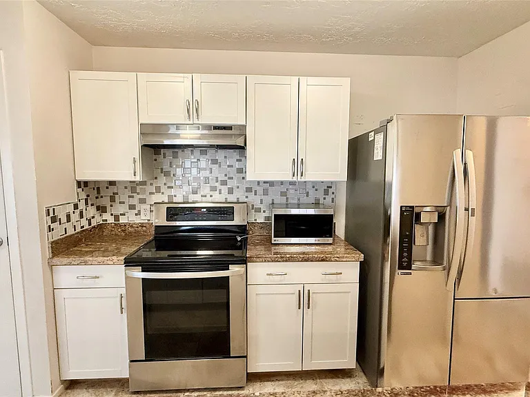 18 Dellforest Ct — Photo 6