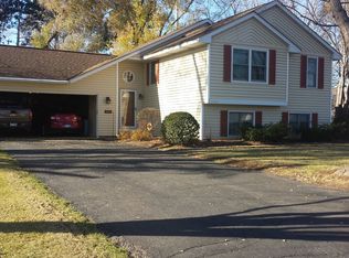 11904 Wedgewood Dr NW, Coon Rapids, MN 55433