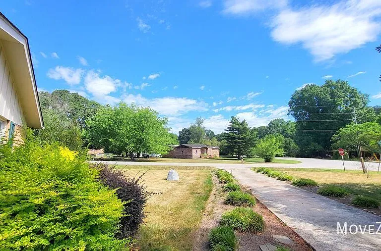 5404 Olive Rd — Photo 2