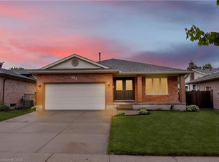 483 Northlake Dr, Waterloo, ON N2V2A4