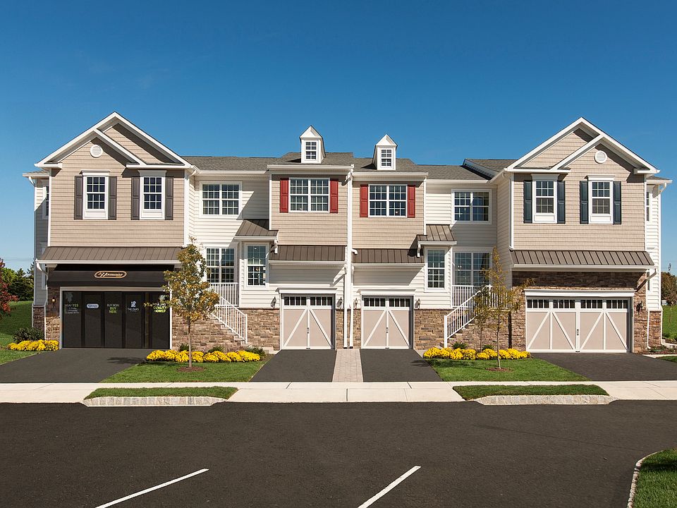Luxurious Townhomes