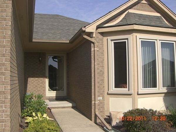 2nd image of 15831 Bridal Path Ct