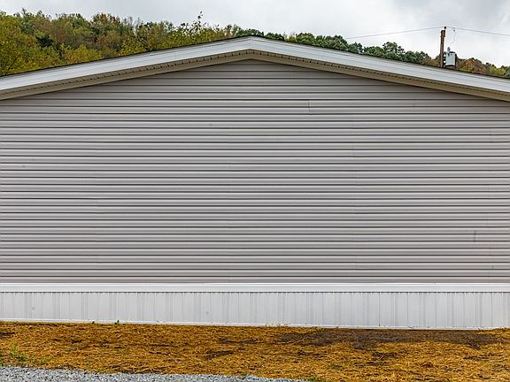 3rd image of 1302 Sunset Dr #1218