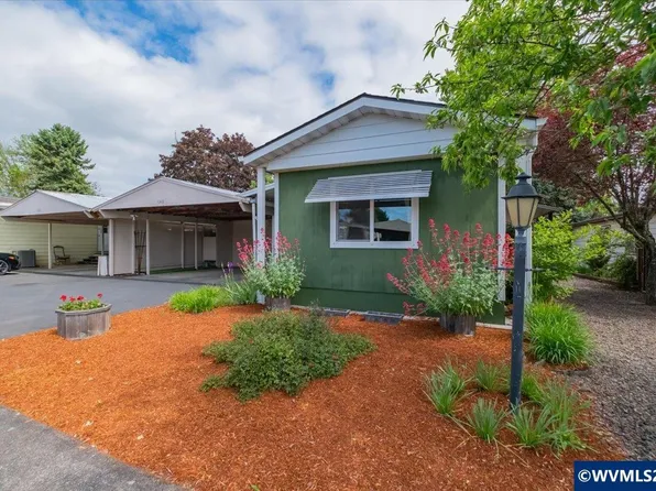 450 SE Lacreole Dr Unit 148, Dallas, OR 97338