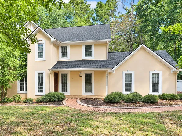 10 Valley Ln, Newnan, GA 30263