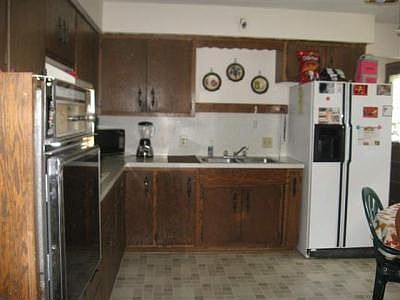 4th image of 209 S 5th St