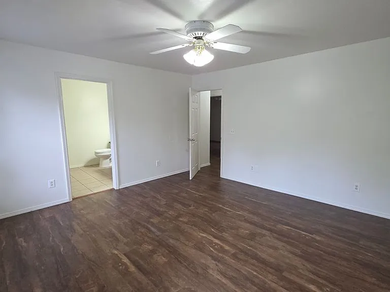 611 Preston Dr — Photo 18
