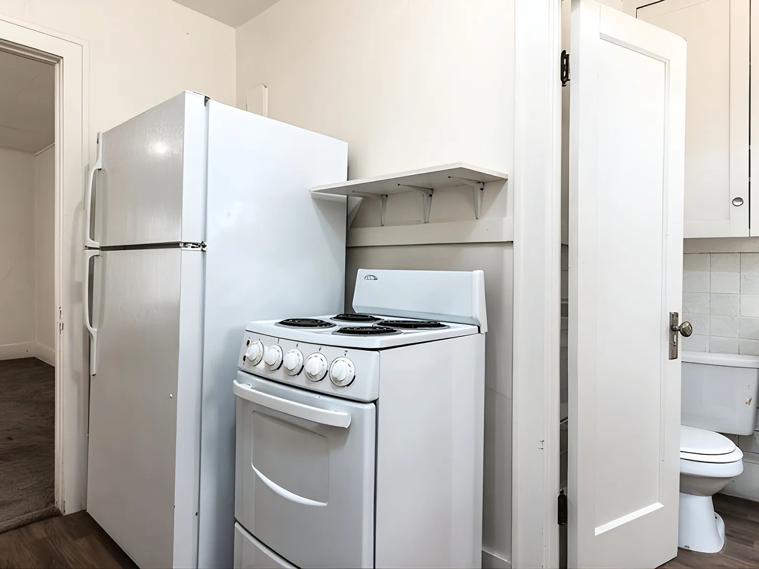723 W. Lewis Street — Photo 1