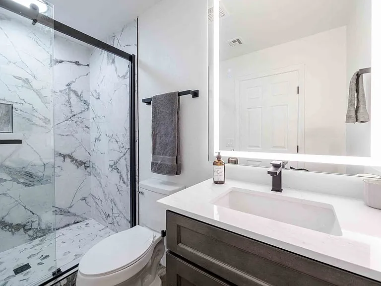 The Townhomes at Horizon Ridge, Henderson, NV, Bathroom