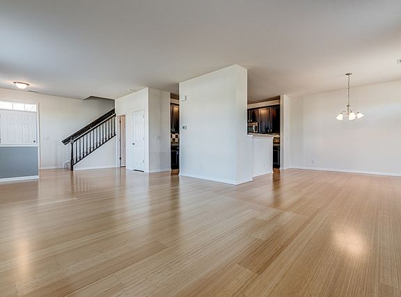 4th image of 6N295 Whitmore Cir Unit E