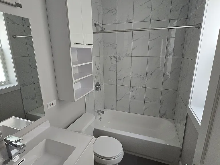6141 N Richmond St #G — Photo 26