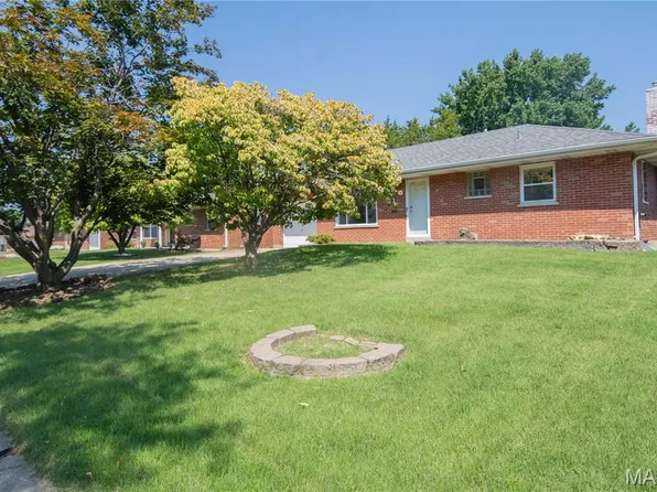 5013 Stellamac Dr, Saint Louis, MO 63123