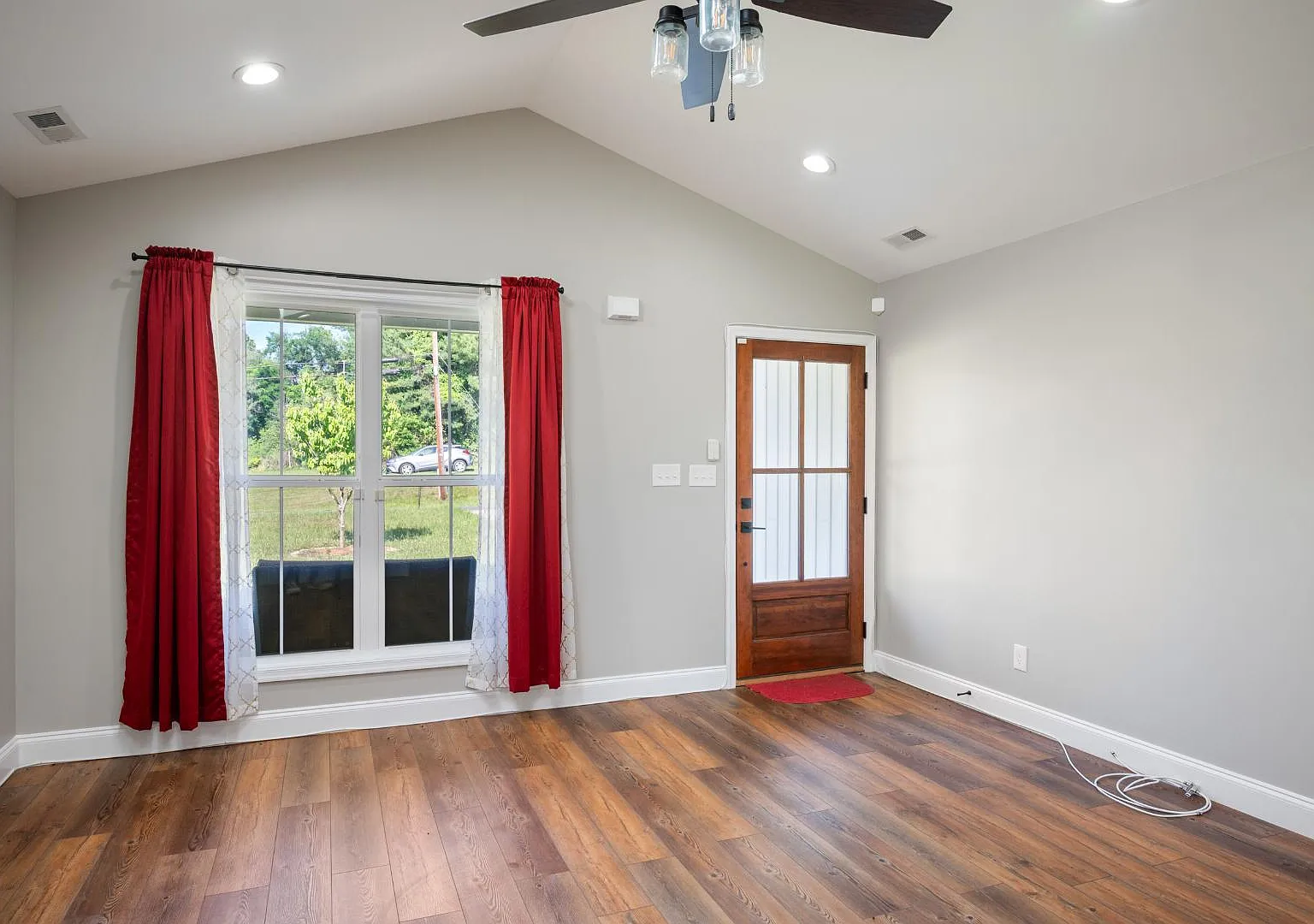 129 Ned Brown Rd — Photo 3