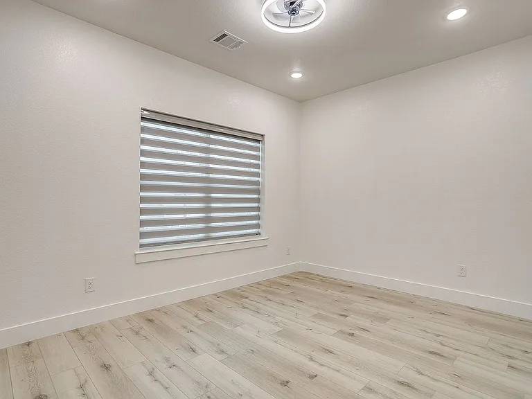 3214 Forest Park Blvd — Photo 23