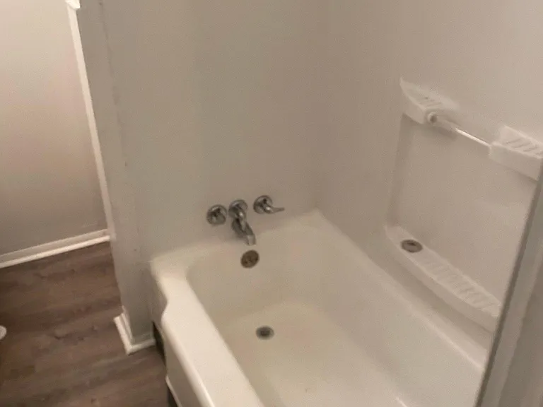 326 Hammond St — Photo 6