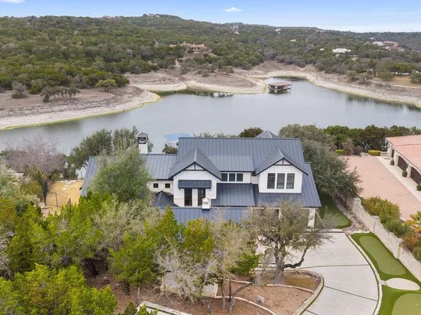 821 S Angel Light Dr, Spicewood, TX 78669