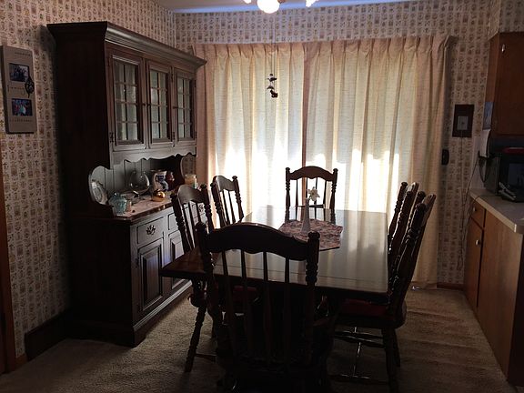 4th image of 5839 S Shandle Blvd