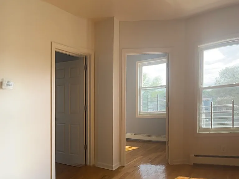 951 Chancellor Ave #2 — Photo 10