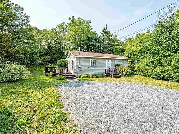 2nd image of 418 Old Port Mouton Rd