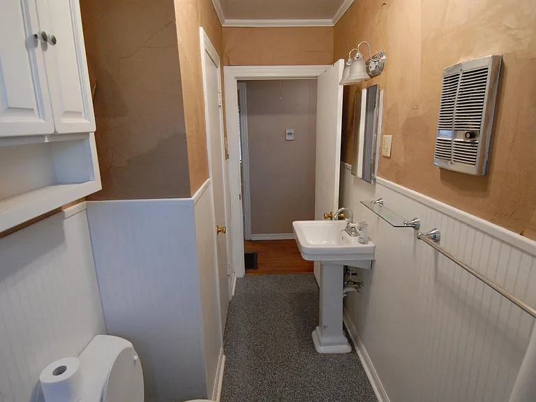 714 Coolidge St — Photo 14
