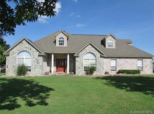 13500 Oktaha Rd, Oktaha, OK 74450