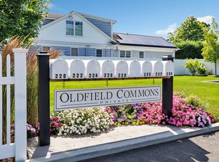 226 Oldfield Rd, Fairfield, CT 06824