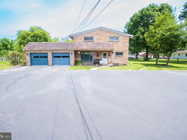 1029 Snyder Rd, Lansdale, PA 19446