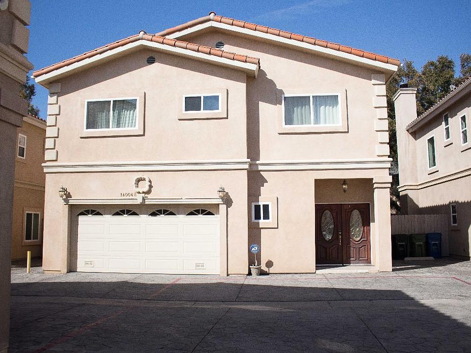 1st image of 14004 Lemoli Ave Unit E