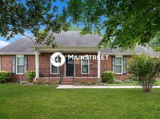 2319 Centertree Dr, Murfreesboro, TN 37128