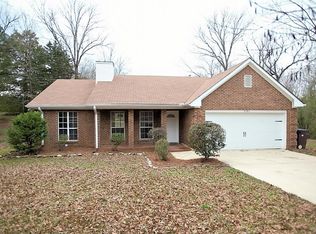 2381 Clayton Rd, Tupelo, MS 38804