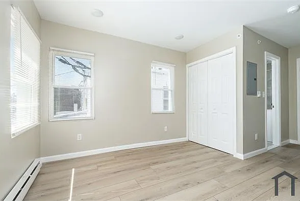 4713 Penn St #E — Photo 24