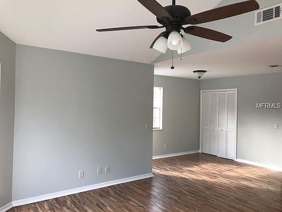 5th image of 662 Youngstown Pkwy APT 200