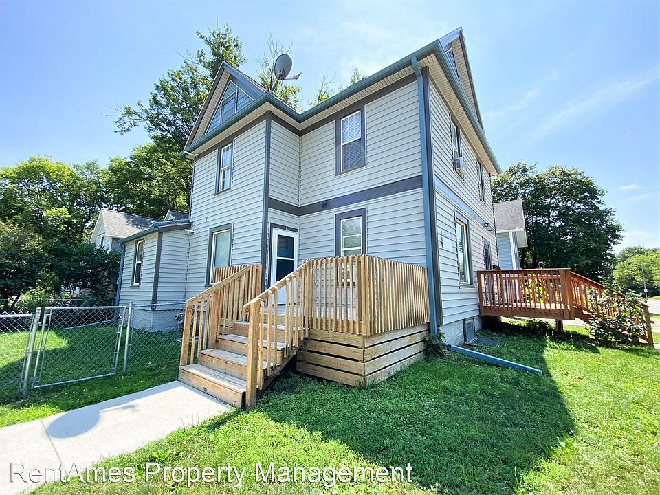 1st image of 722 Grand Ave #3583071