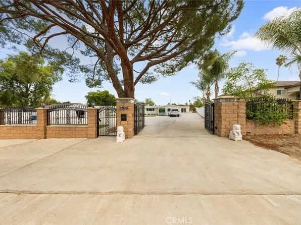 2432 Desire Ave, Rowland Heights, CA 91748