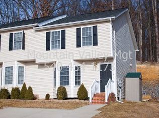 966 Sherwood Ct, Harrisonburg, VA 22801