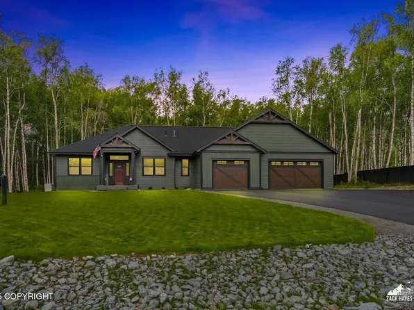 9737 E Ariel Dr, Palmer, AK 99645