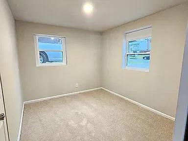 2 bed, 1200 sqft, $2,300 — Photo 3