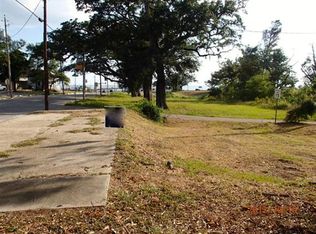 151 Porter Ave, Biloxi, MS 39530