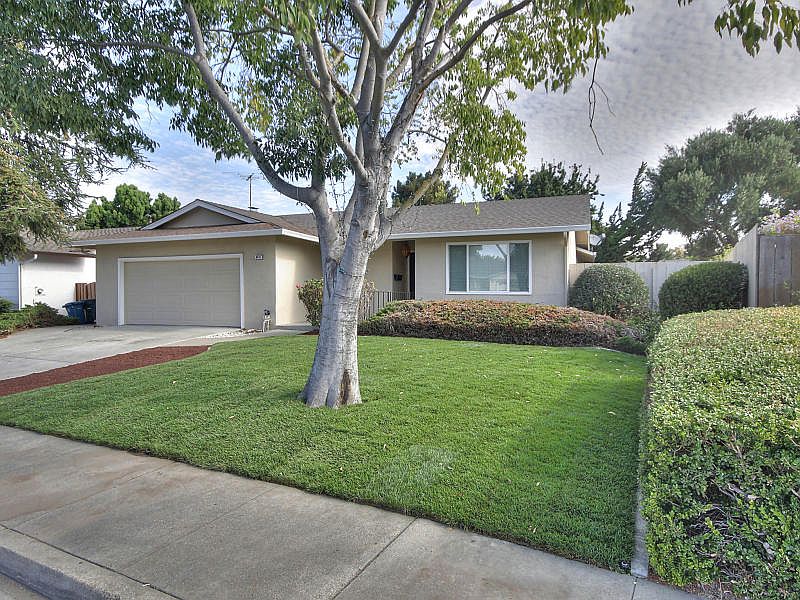 1st image of 2431 Almaden Blvd