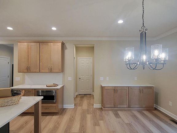 5th image of 6603 Chaffey Creek Trl
