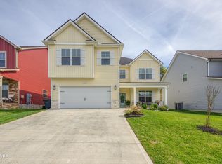 1142 Madison Oaks Rd, Knoxville, TN 37924
