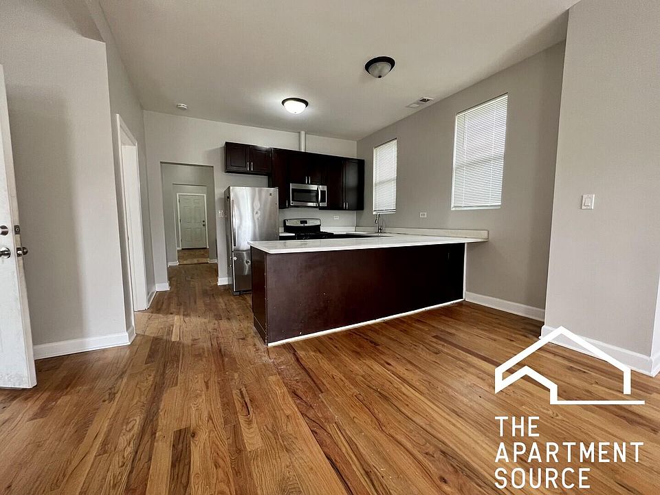 1st image of 3614 W McLean Ave #2