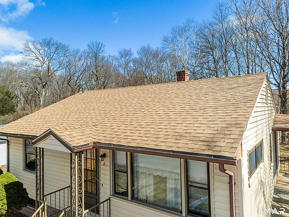 2nd image of 6 Saunders Lane