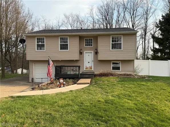 2213 Oak Ave SE, Massillon, OH 44646