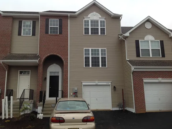 5344 Spring Ridge Dr E #Townhouse, Macungie, PA 18062