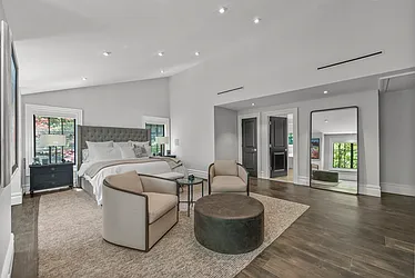 Sold by PRENDAMANO REAL ESTATE