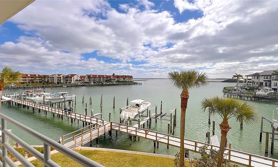 363 Pinellas Bayway S #36