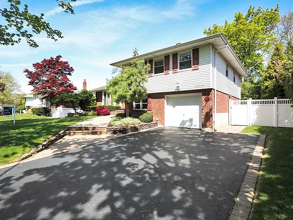 5th image of 29 Schoenfield Ln