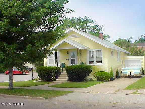 1st image of 207 E Court St